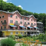 Logis Hotel-restaurant Perle Des Vosges Muhlbach-sur-Munster