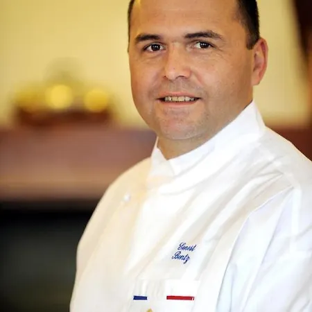 Logis Hotel-restaurant Perle Des Vosges Muhlbach-sur-Munster