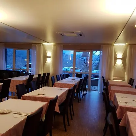 Restaurant Perle Des Vosges Hotel Muhlbach-sur-Munster