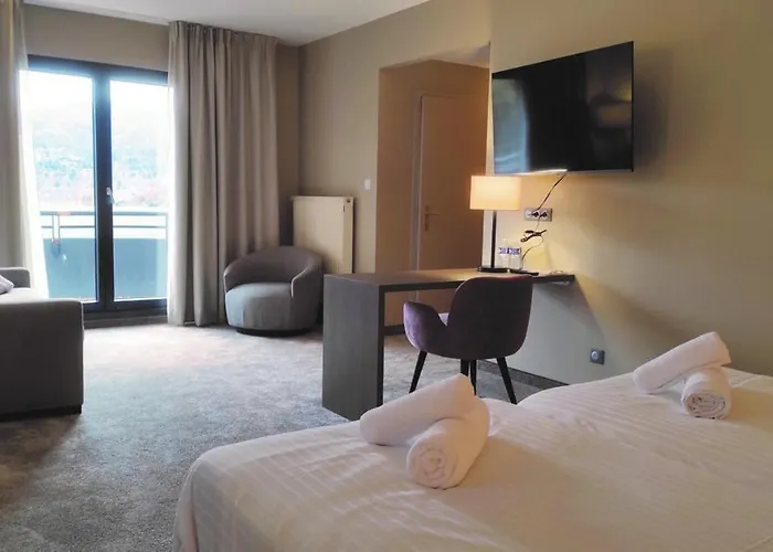 Hotell Logis Hotel-restaurant Perle Des Vosges Muhlbach-sur-Munster